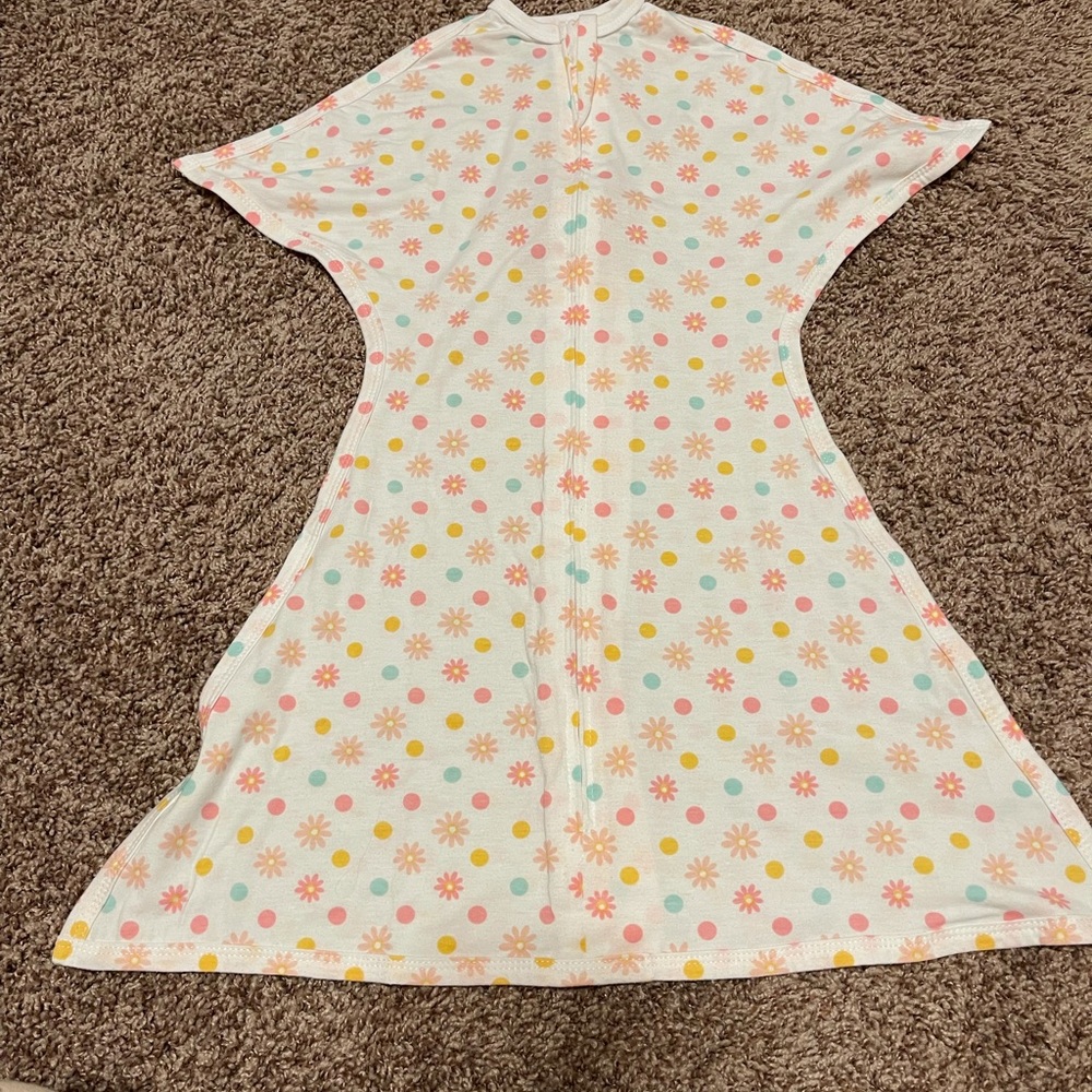 Zipadee sz 4-8 months